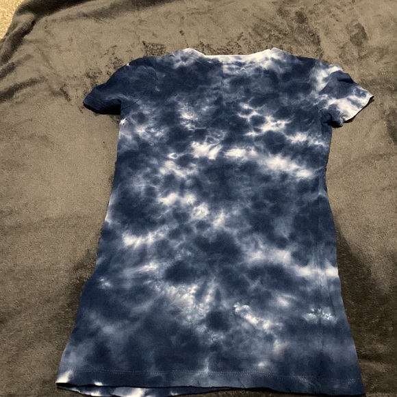 Aeropostale Classic Crew - Blue tie-dye with pink roses - Picture 2 of 2